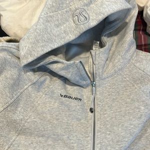 Never worn Bauer Lululemon scuba hoodie- new with tags